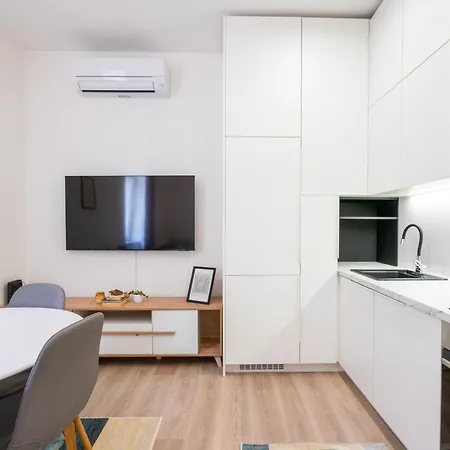 Modern In The Center Of